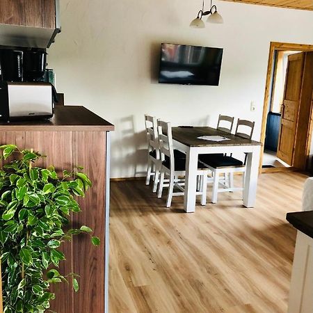 Ruhige Ferienwohnung Direkt Am Rennsteig 노이하우스암렌웨그 외부 사진